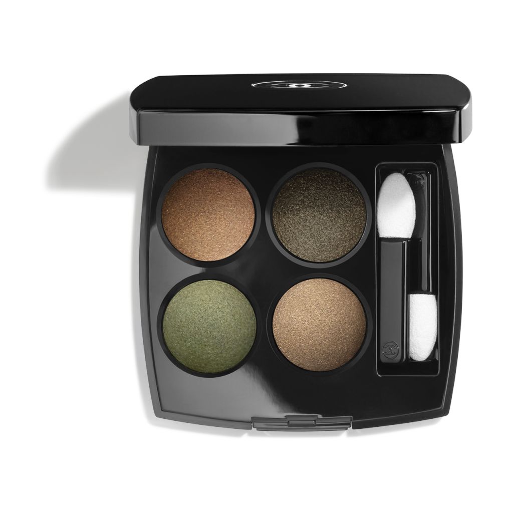 Chanel Les 4 Ombres 2G Blurry Green